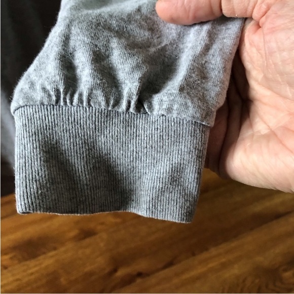 Racks & Reels gray long sleeve graphic tee in size L - Picture 6 of 7